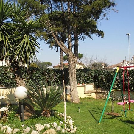 Anagnina Apartment Capistrano Рим Екстер'єр фото